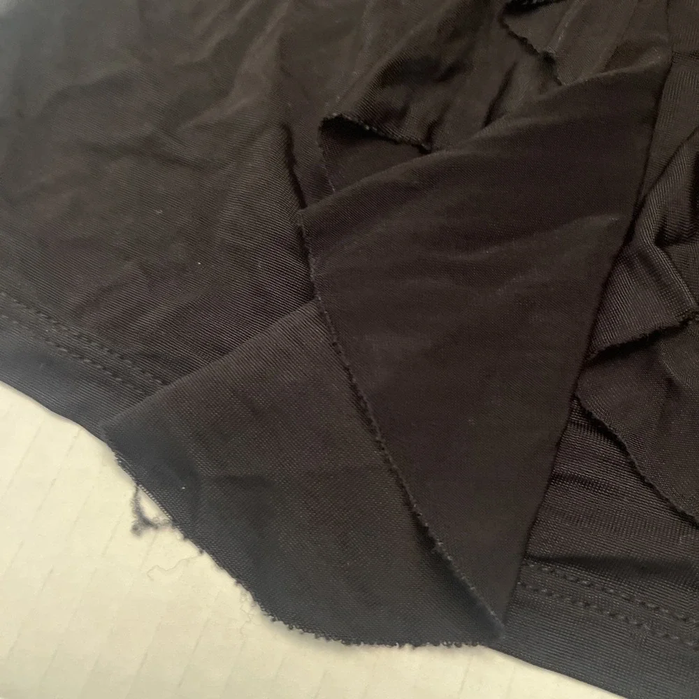 GUESS sleeveless Black Top Ruffle Front Women's Small Stylish Elegant Stretchy - Picture 3 of 8